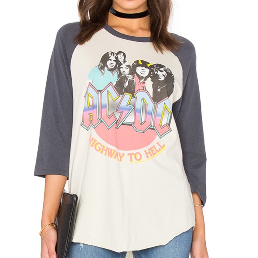 AC/DC quarter sleeve raglan top